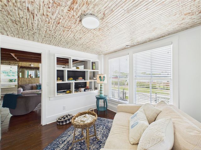 859 20th Street, Vero Beach, FL 32960