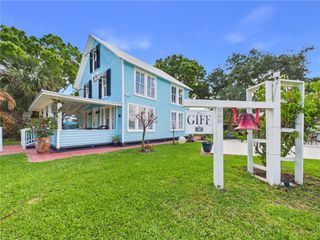 859 20th Street, Vero Beach, FL 32960