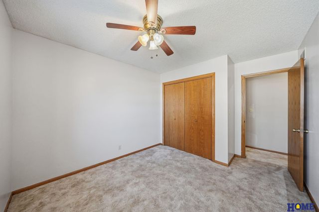 3709 Briarwood Avenue, Lincoln, NE 68516