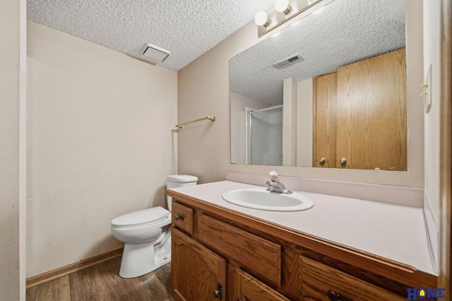 3709 Briarwood Avenue, Lincoln, NE 68516