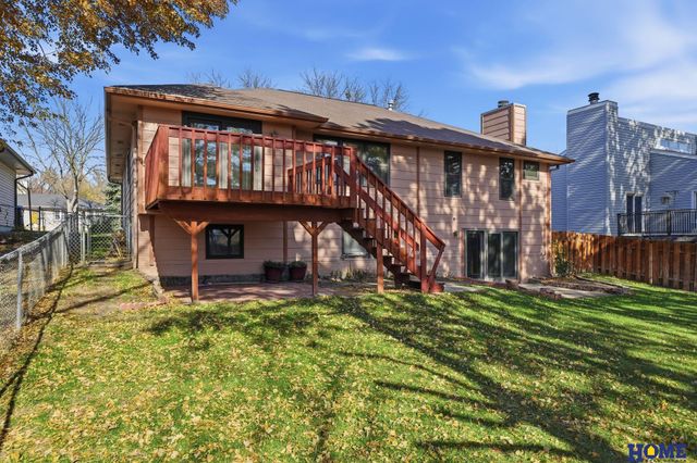 3709 Briarwood Avenue, Lincoln, NE 68516