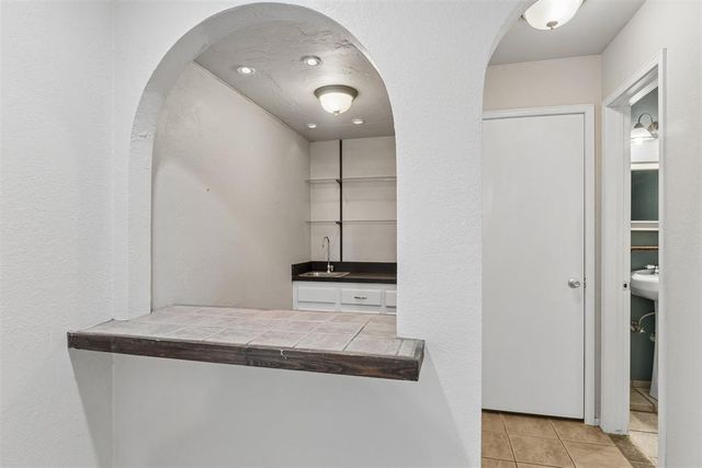 6016 Marlow Lane, Oklahoma City, OK 73132