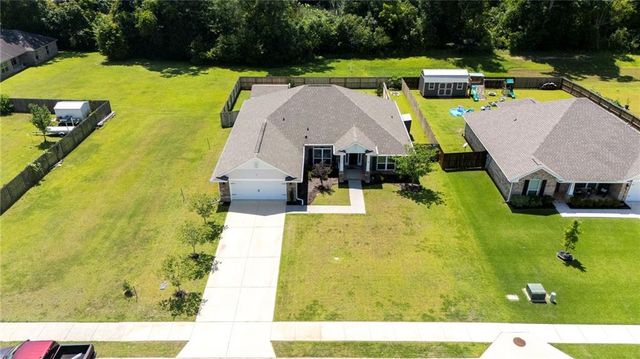 23260 Ridgewood Drive, Robertsdale, AL 36567