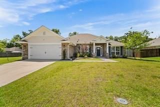 23260 Ridgewood Drive, Robertsdale, AL 36567
