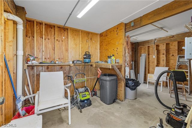 7947 Gabion CT, Bokeelia, FL 33922