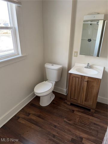 1235 Bellows Street, Akron, OH 44301