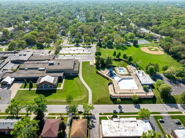 18205 Hart Drive 1A, Homewood, IL 60430