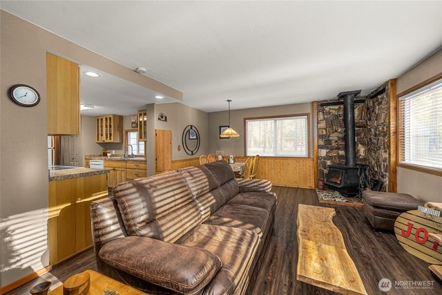 25316 Saddle Street, Leavenworth, WA 98826