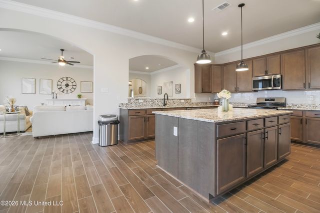 14241 Cygnet Cove, Gulfport, MS 39503