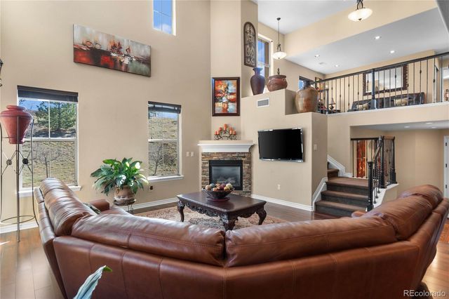 9254 Viaggio Way, Highlands Ranch, CO 80126
