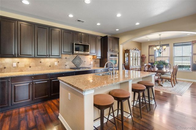 9254 Viaggio Way, Highlands Ranch, CO 80126