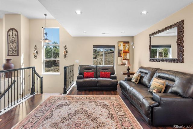 9254 Viaggio Way, Highlands Ranch, CO 80126