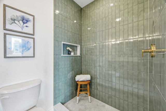 374 Athens Street 3, Boston, MA 02127
