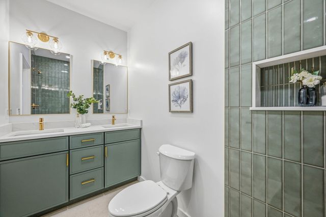 374 Athens Street 3, Boston, MA 02127