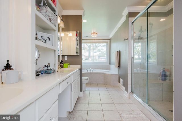 7906 LONG MEADOW RD, Pikesville, MD 21208