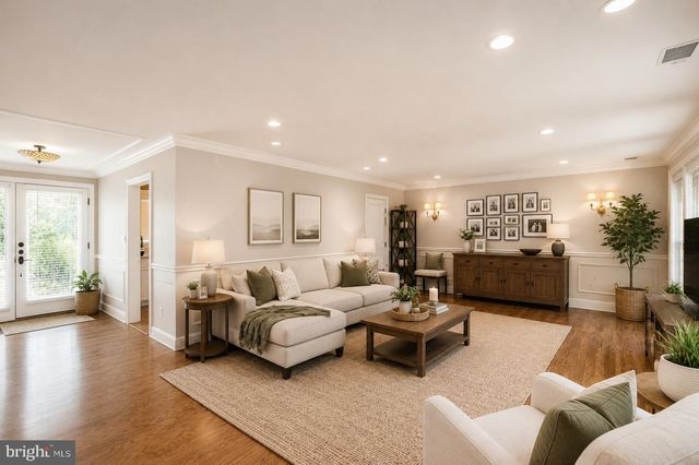 7906 LONG MEADOW RD, Pikesville, MD 21208