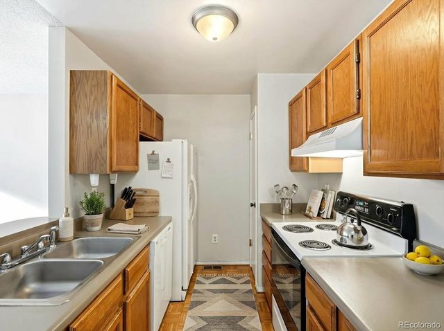 1930 S Balsam Street, Lakewood, CO 80227