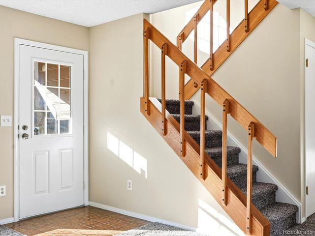 1930 S Balsam Street, Lakewood, CO 80227