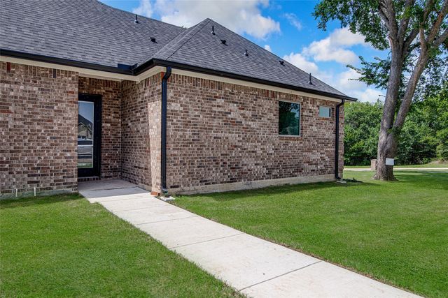1020 Royal Lytham Court, Grand Prairie, TX 75104