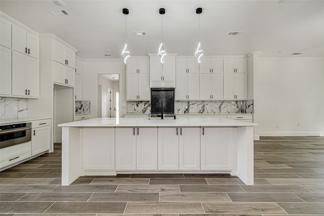 1020 Royal Lytham Court, Grand Prairie, TX 75104