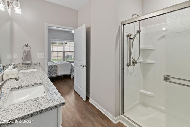 8501 Blum Farm Way, Louisville, KY 40291