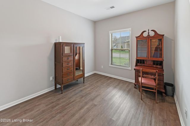 8501 Blum Farm Way, Louisville, KY 40291