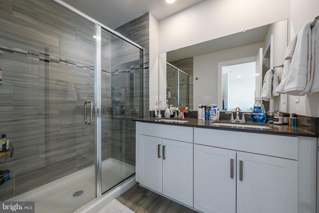 232 RED LEAF LN, Exton, PA 19341