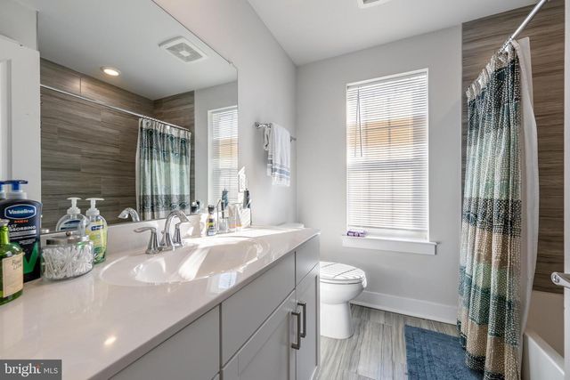 232 RED LEAF LN, Exton, PA 19341