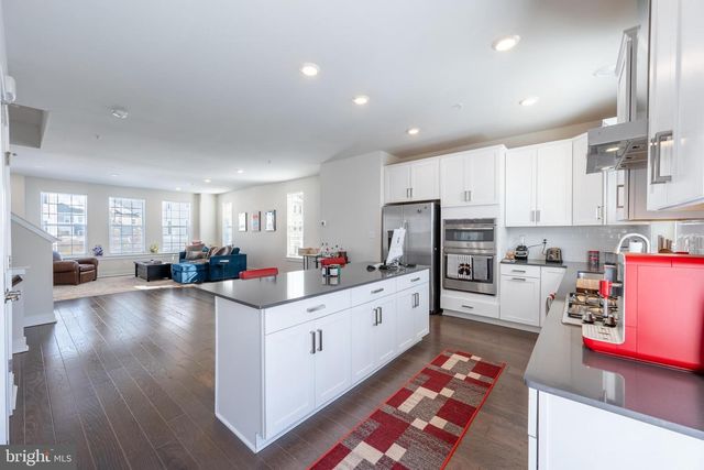 232 RED LEAF LN, Exton, PA 19341