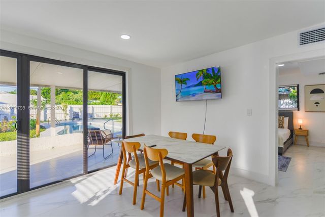 415 NW 133rd St 415, North Miami, FL 33168