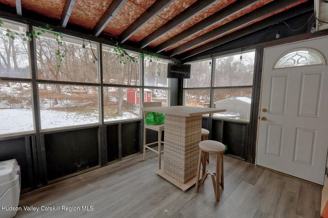 52 N Franklin Street, Athens, NY 12015