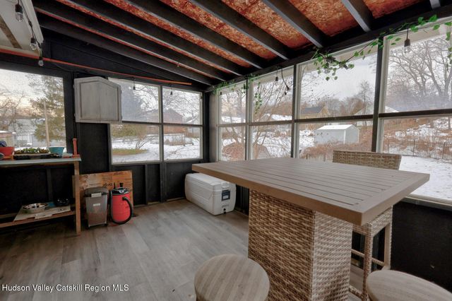 52 N Franklin Street, Athens, NY 12015