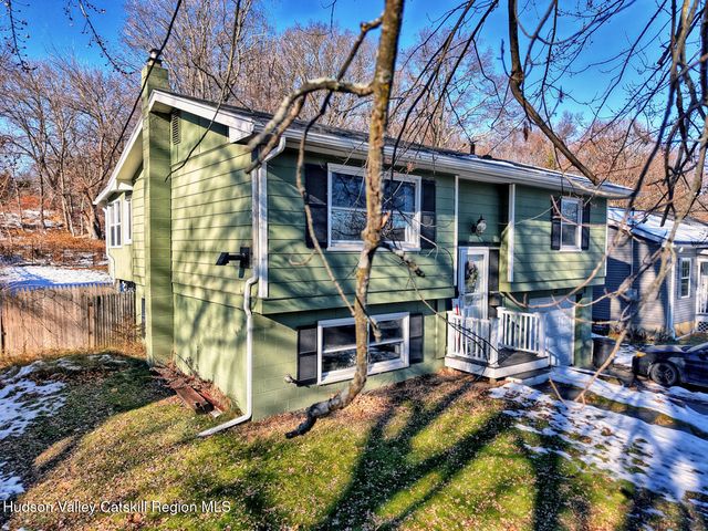 52 N Franklin Street, Athens, NY 12015