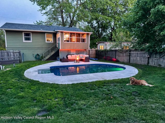 52 N Franklin Street, Athens, NY 12015