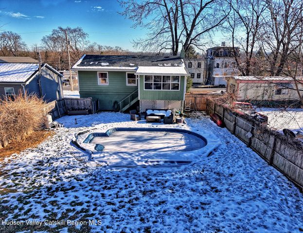 52 N Franklin Street, Athens, NY 12015