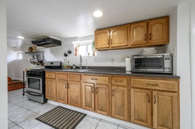 237 Linden Ave, Rahway City, NJ 07065