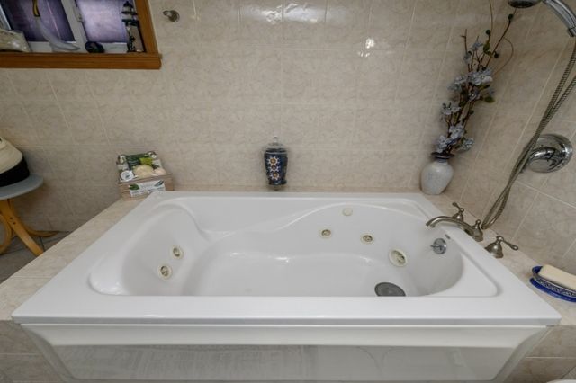 237 Linden Ave, Rahway City, NJ 07065