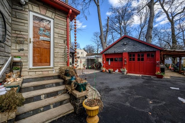 237 Linden Ave, Rahway City, NJ 07065