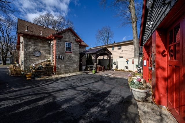 237 Linden Ave, Rahway City, NJ 07065
