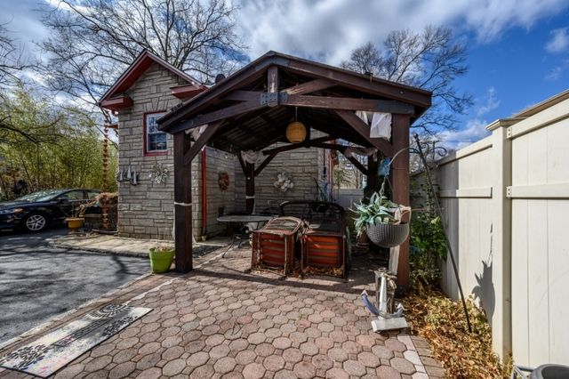 237 Linden Ave, Rahway City, NJ 07065