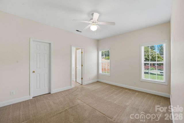139 Spicewood Circle, Troutman, NC 28166