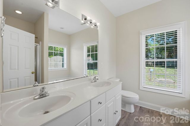 139 Spicewood Circle, Troutman, NC 28166