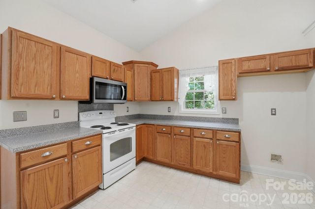 139 Spicewood Circle, Troutman, NC 28166
