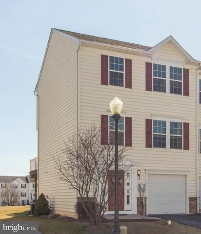 16 TUXFORD LN, Coatesville, PA 19320