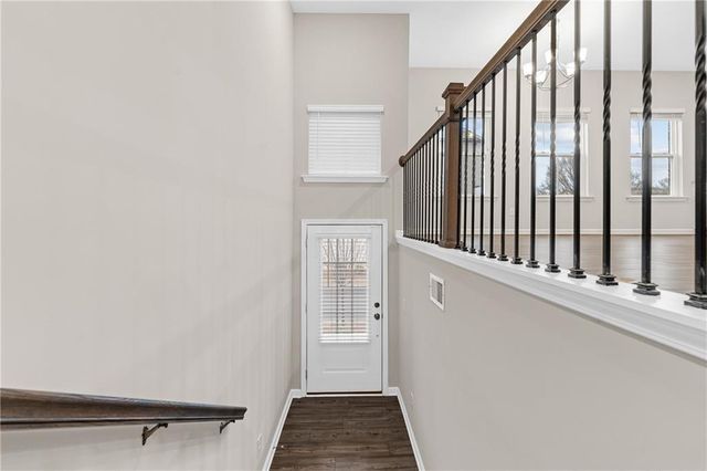 2247 Pink Hawthorn Dr, Buford, GA 30518