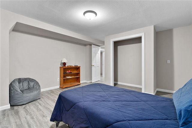 7822 Blue Valley Drive, Eau Claire, WI 54703