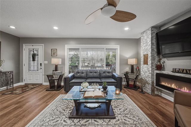 405 LAKE NED ROAD, Winter Haven, FL 33884