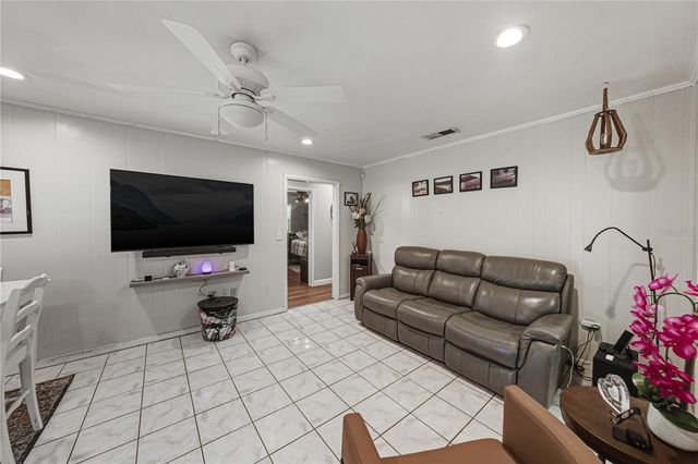 405 LAKE NED ROAD, Winter Haven, FL 33884