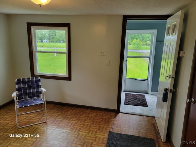 8723 East Mud Lake Road, Lysander, NY 13027