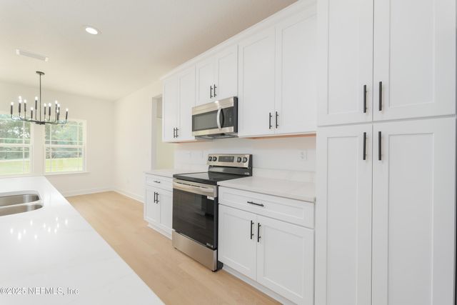 2621 INDIGO Avenue, Middleburg, FL 32068